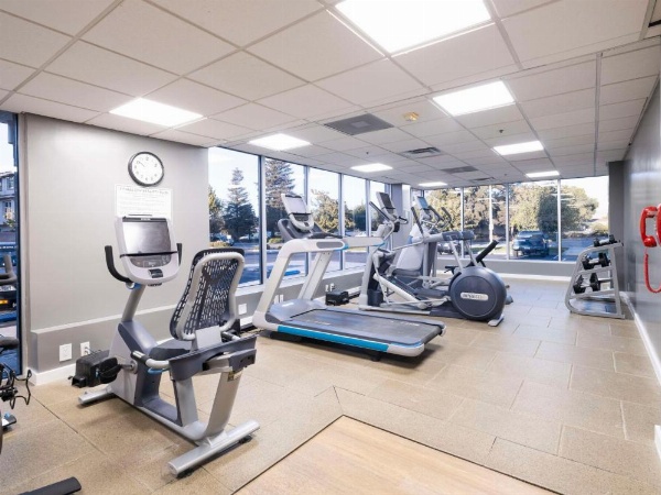 DoubleTree by Hilton Livermore, CA image 9